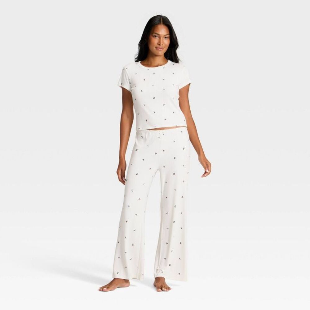Women's Pointelle Short Sleeve Shirt and Pants Pajama Set - Auden Cream M